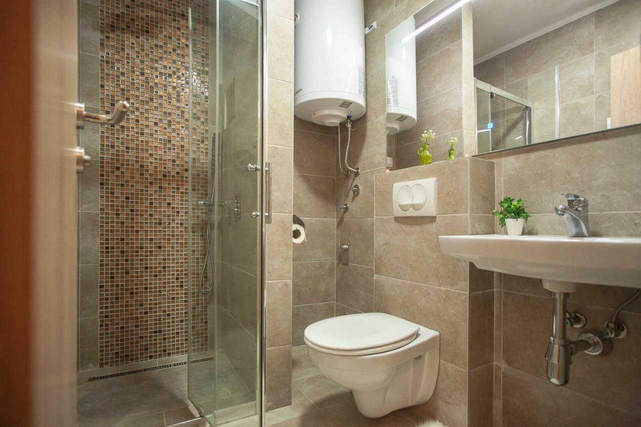 B&D Private Spa Bath Apartment 兹拉蒂博尔 外观 照片
